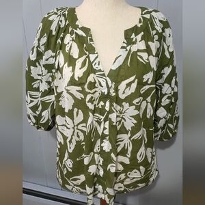 Sonoma Goods For Life Floral Green and White Women's Top